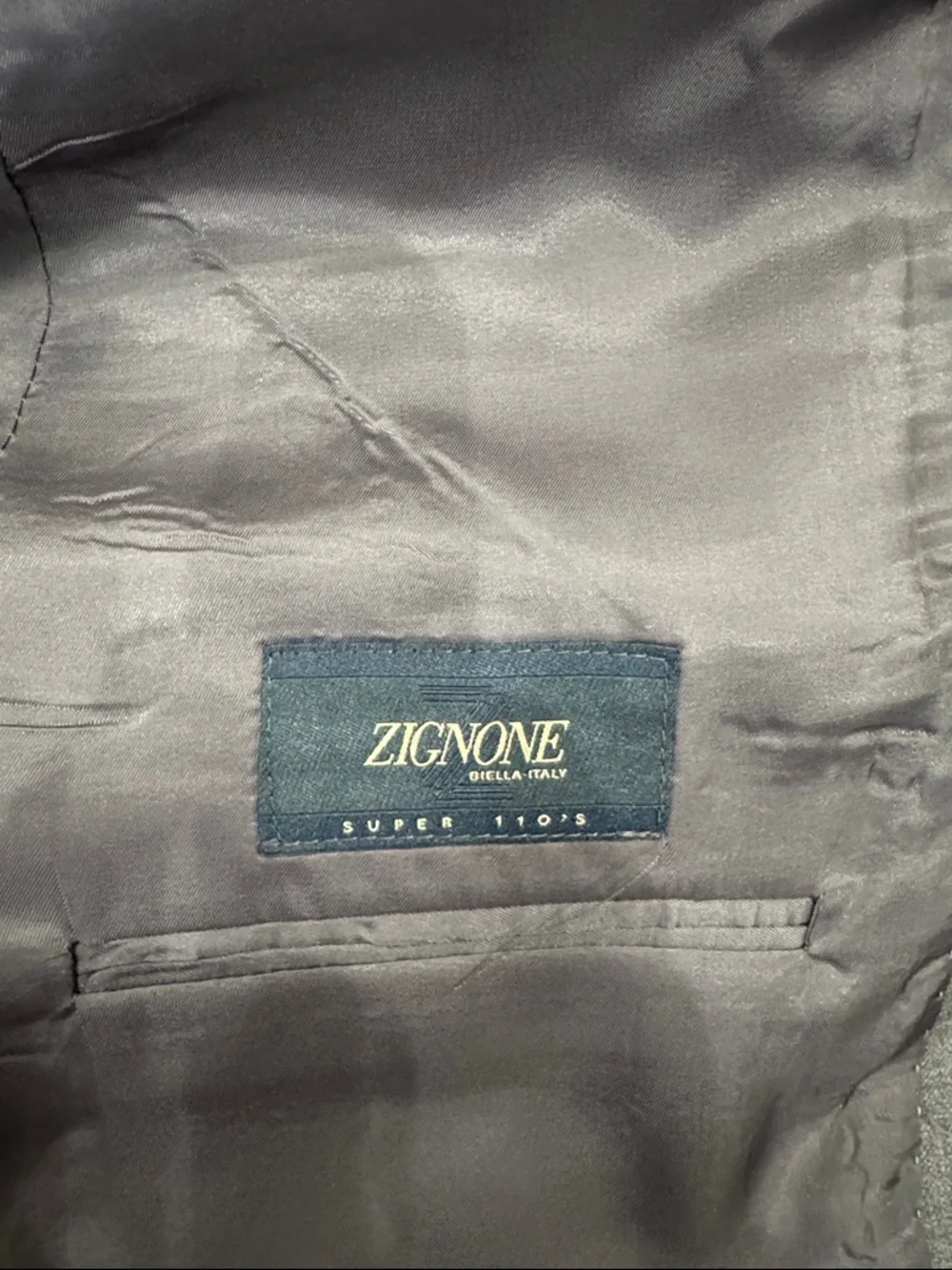 Joseph Abboud mens 38R gray solid 100% wool Zignone 2-button suit w/ trousers - Picture 7 of 8